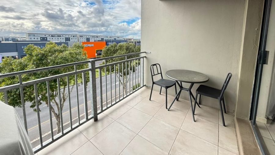 2 Bedroom Property for Sale in Parklands Western Cape